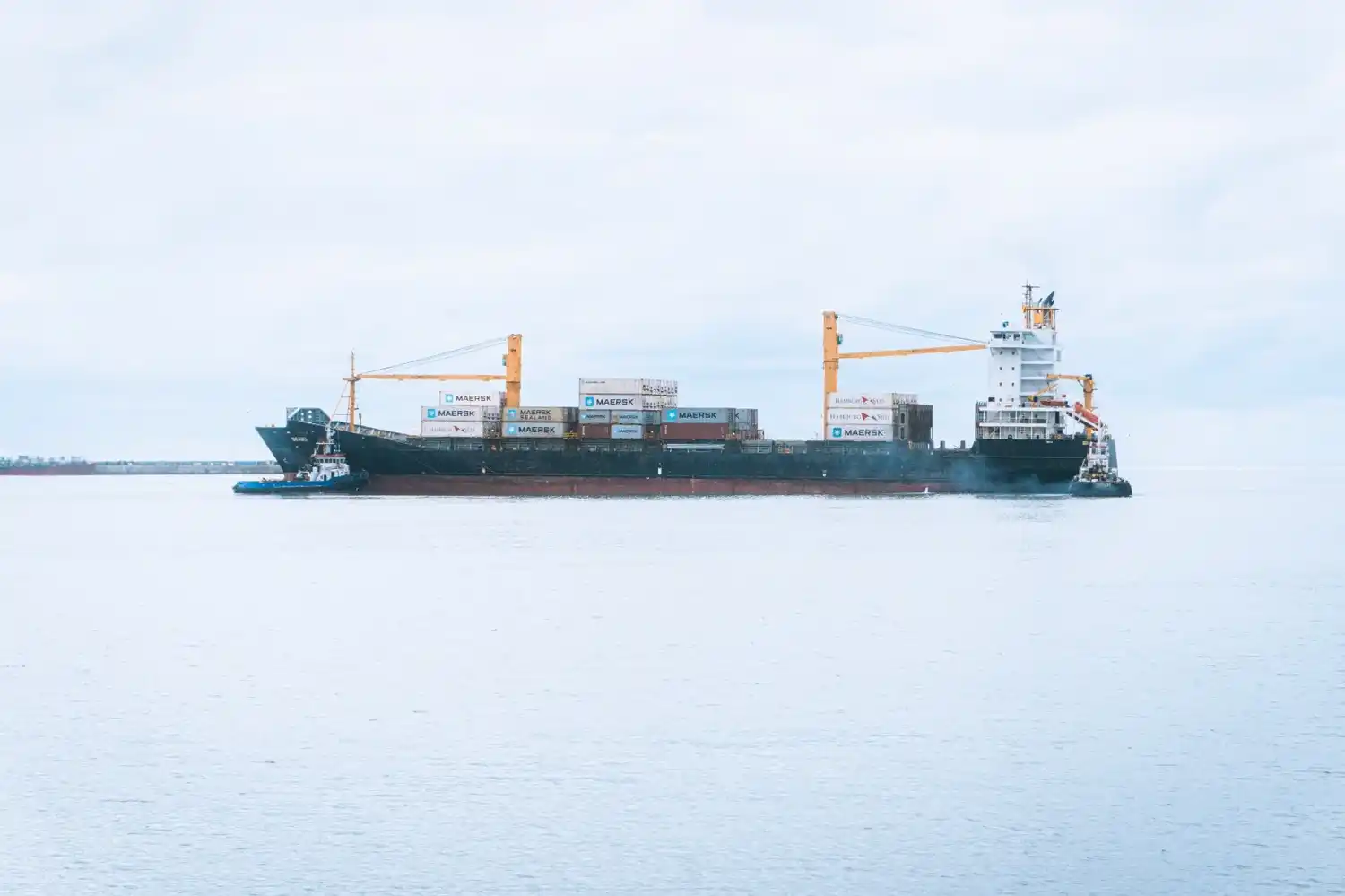 El encuentro tuvo como eje avanzar hacia un modelo de puerto multimodal que responda a la creciente demanda de los sectores productivos.