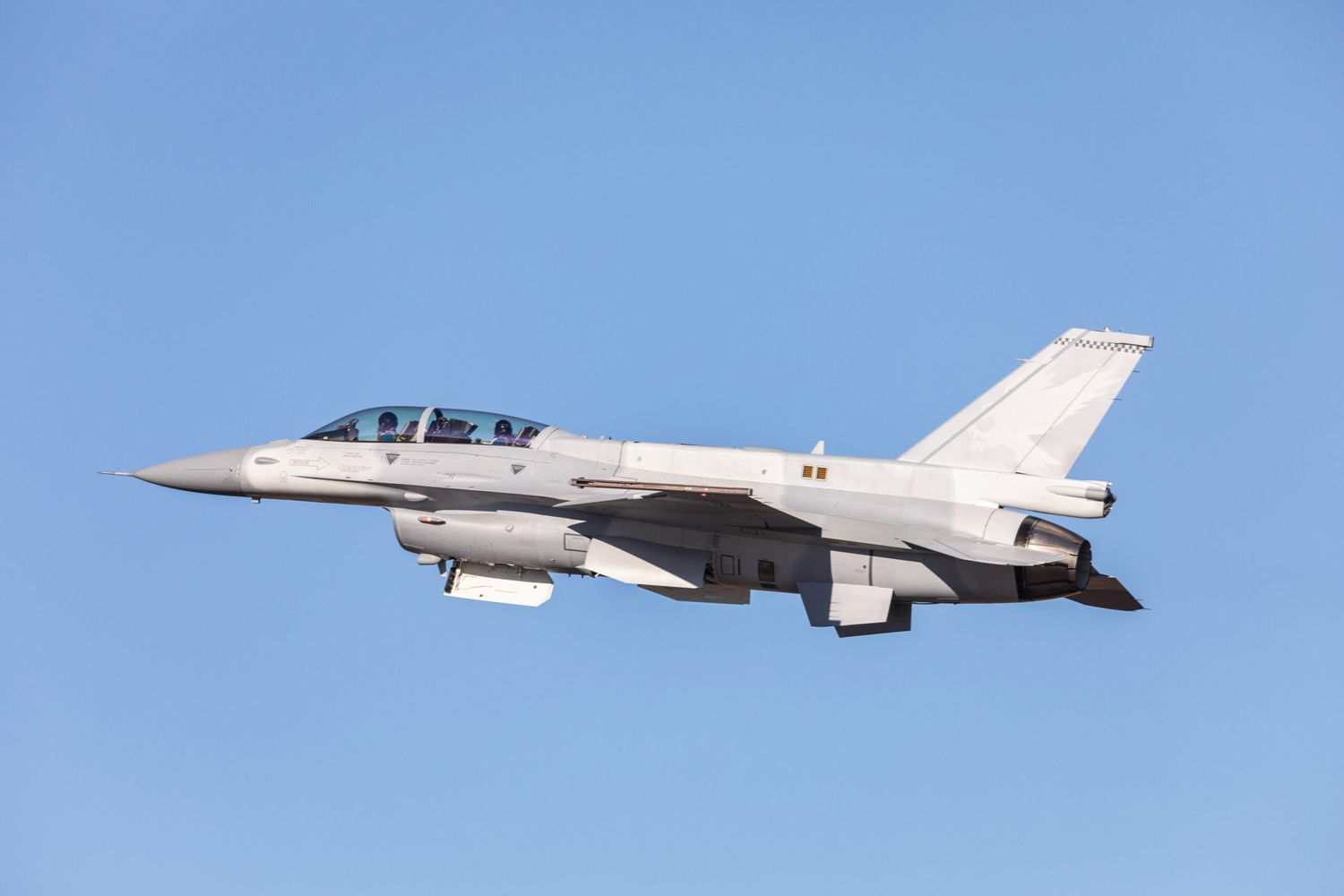 First flight of a F-16 Block 70