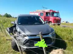 Susto en la ruta 12: impacto entre un Crossfox y una Tracker cerca de Ceibas