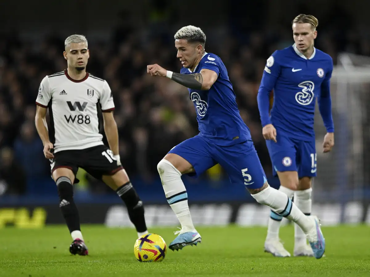 Enzo Fernández tuvo un buen debut en Chelsea