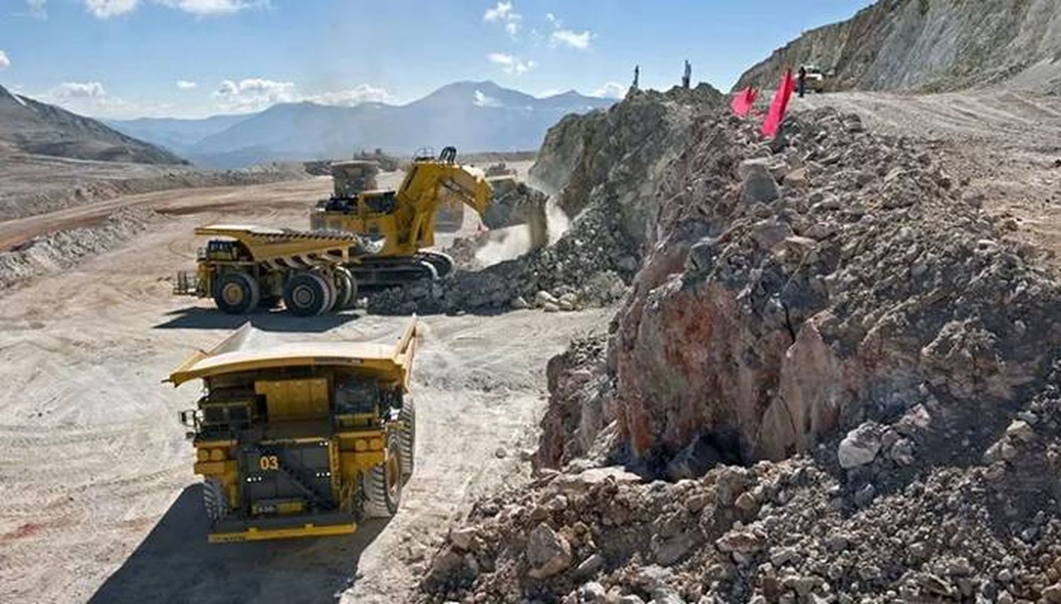 En busca de inversiones, el  Gobierno otorgará beneficios  a empresas mineras