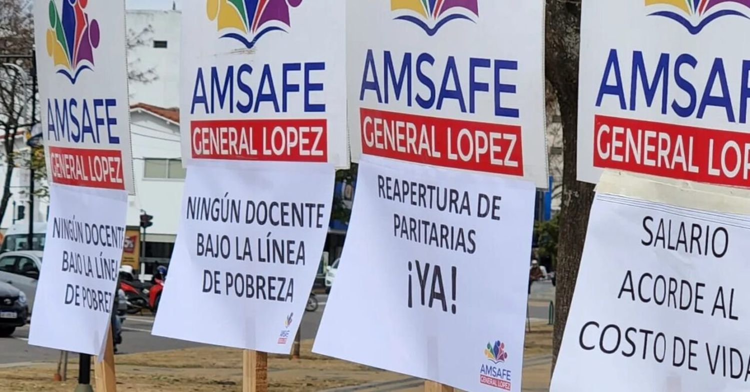 Docentes regionales molestos con la decisión provincial, exigen asamblea gremial y no descartan nuevos paros