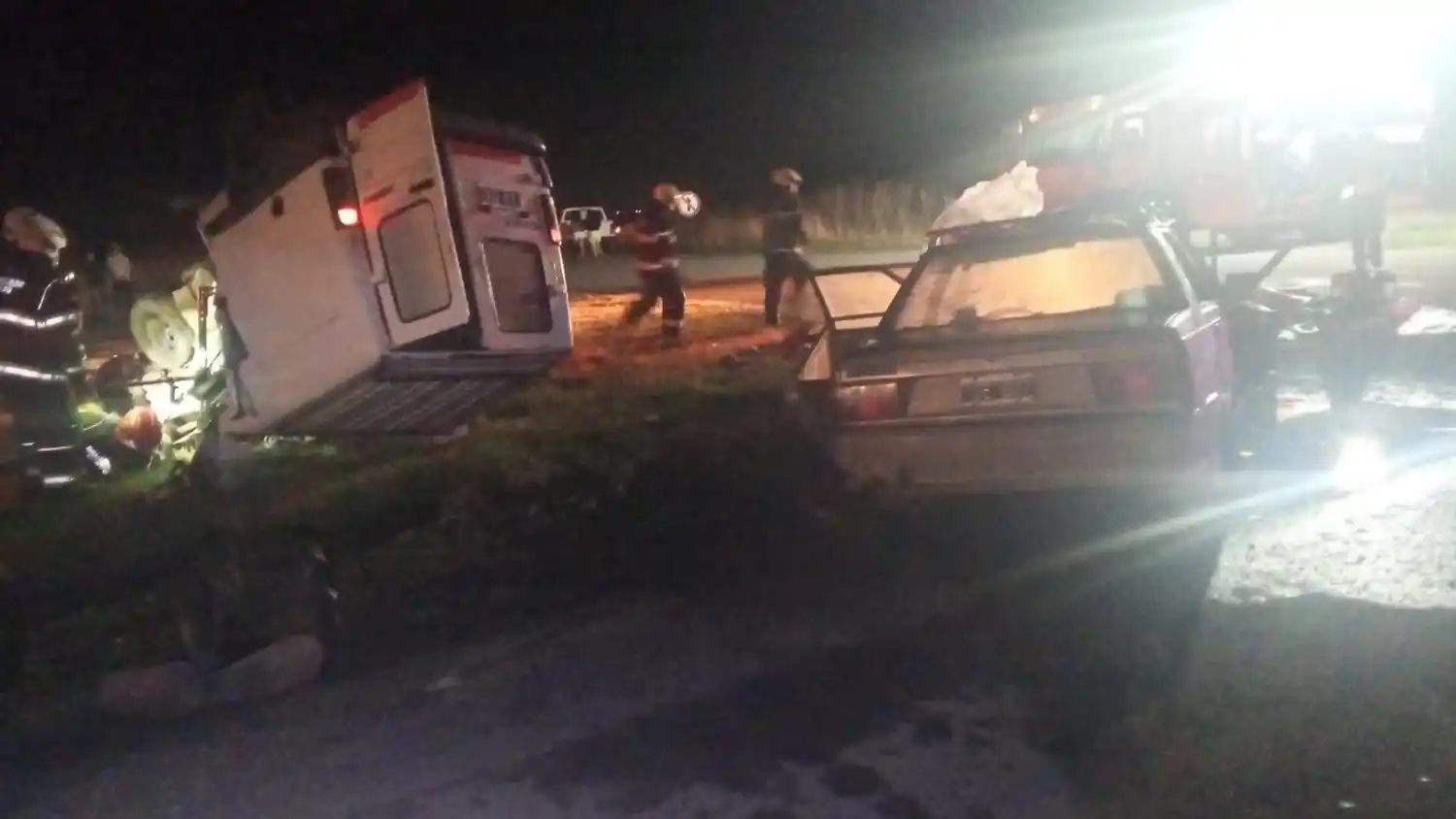 Accidente en la Ruta 205: choque entre Lobos y Roque Pérez dejó diez heridos, entre ellos dos menores