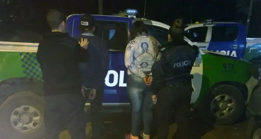 No le quiso vender alcohol a una pareja y le rompieron los vidrios