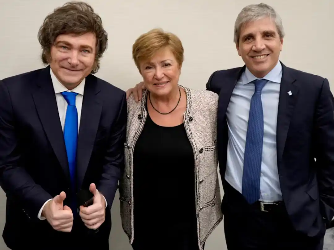 El FMI advirtió que el Gobierno no cumplirá con la meta de reservas: reclamó esfuerzos para sumar dólares