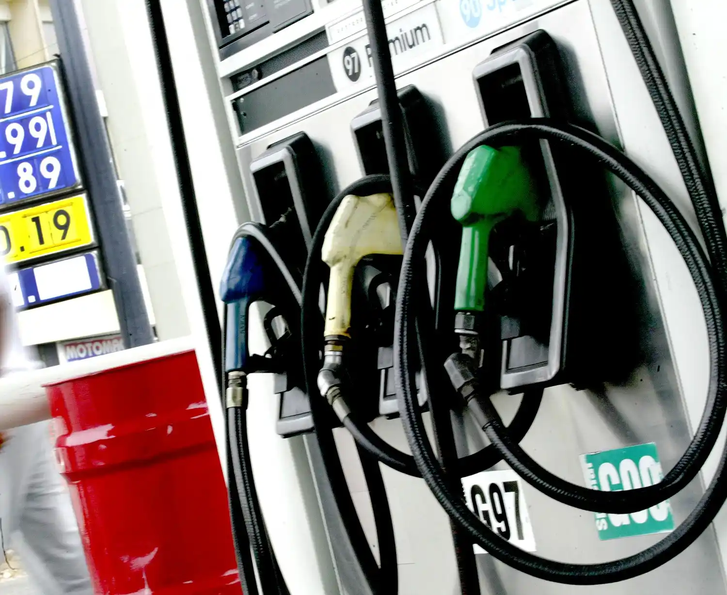 Inflación: Naftas vuelven a aumentar otro 3,8%