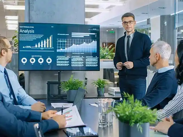 "Sin equipo no hay empresa", contempló Walas.