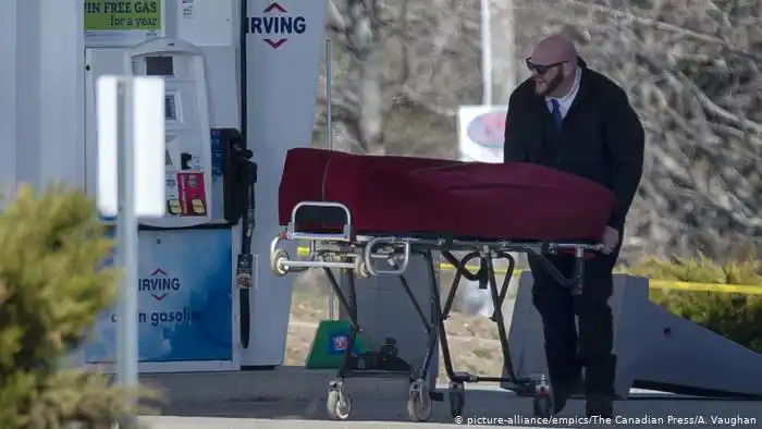 Un hombre mata a al menos 16 personas en el peor tiroteo en Canadá