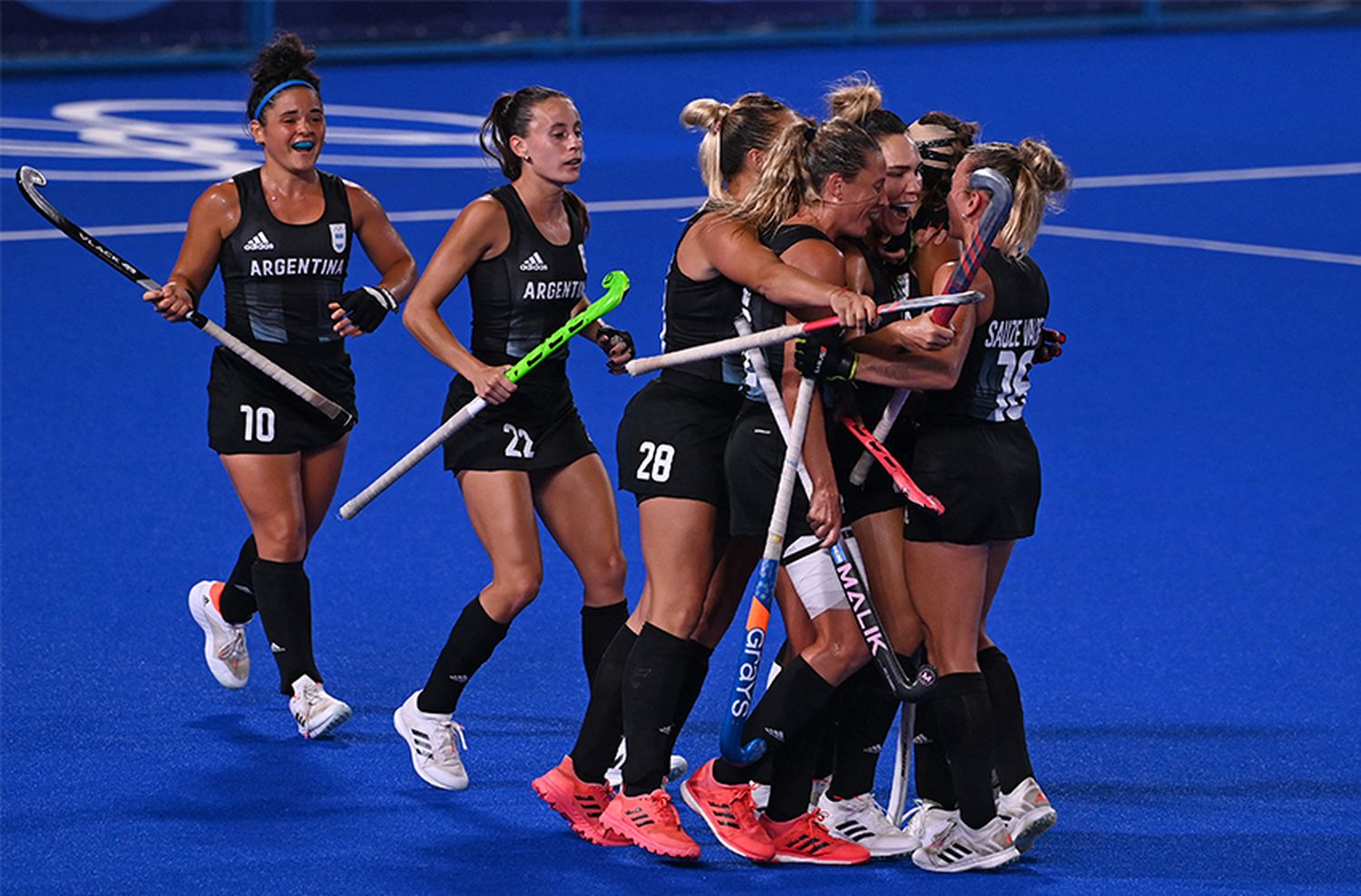 Las Leonas vencieron a India y buscarán su primera medalla de oro ante Países Bajos