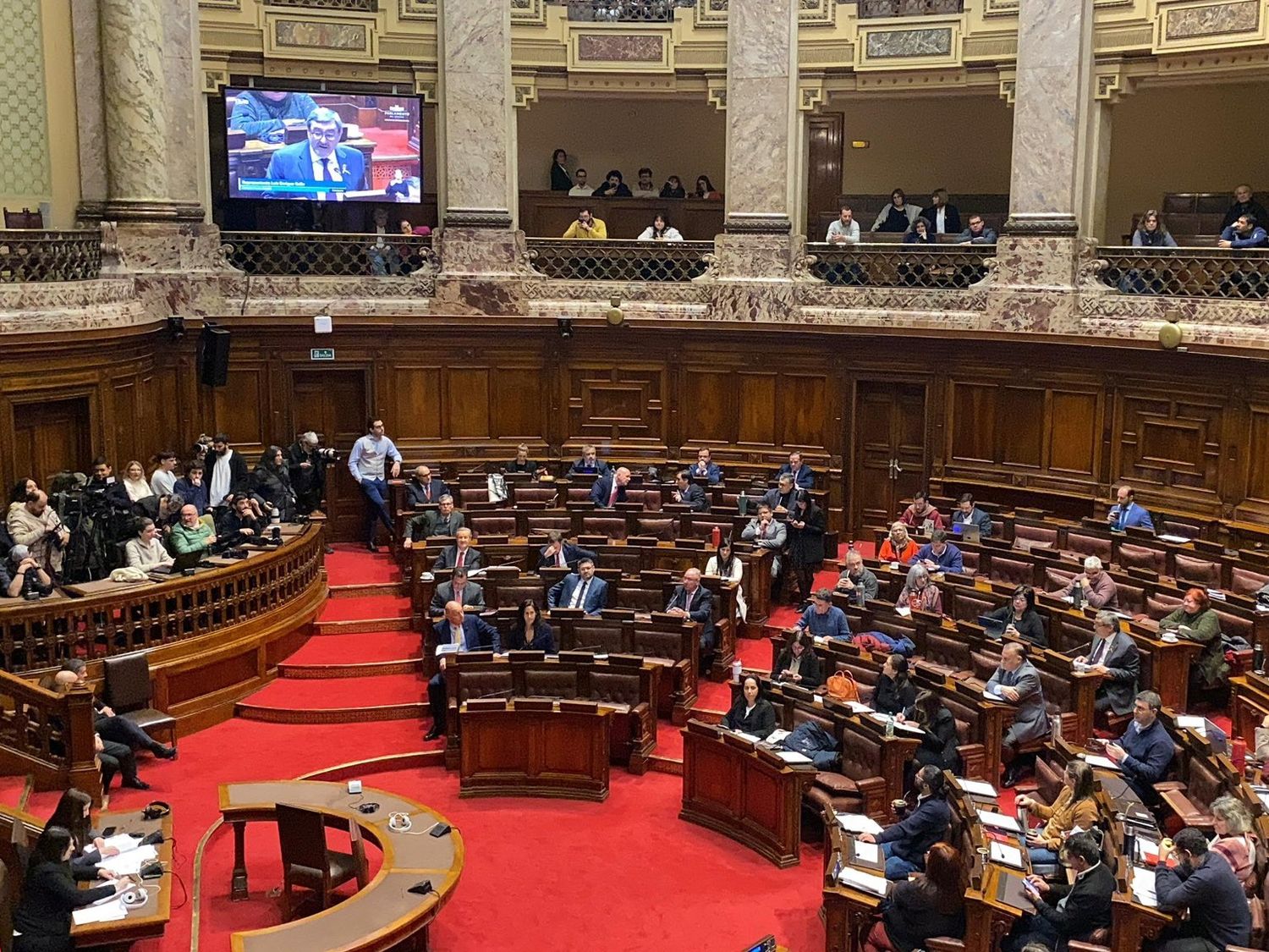 La Cámara de Representantes de Uruguay debate el proyecto de ley ‘Muerte digna’, que tiene por objeto legalizar la eutanasia. Foto:El Observador UY