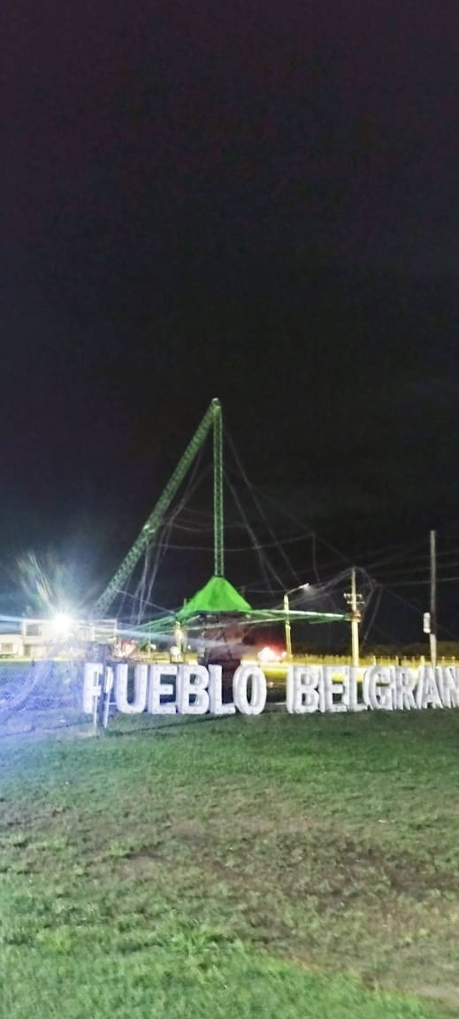 ARBOLITO PUEBLO BELGRANO - 2