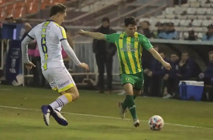 En mar revuelto, ganancia del "Tiburón"