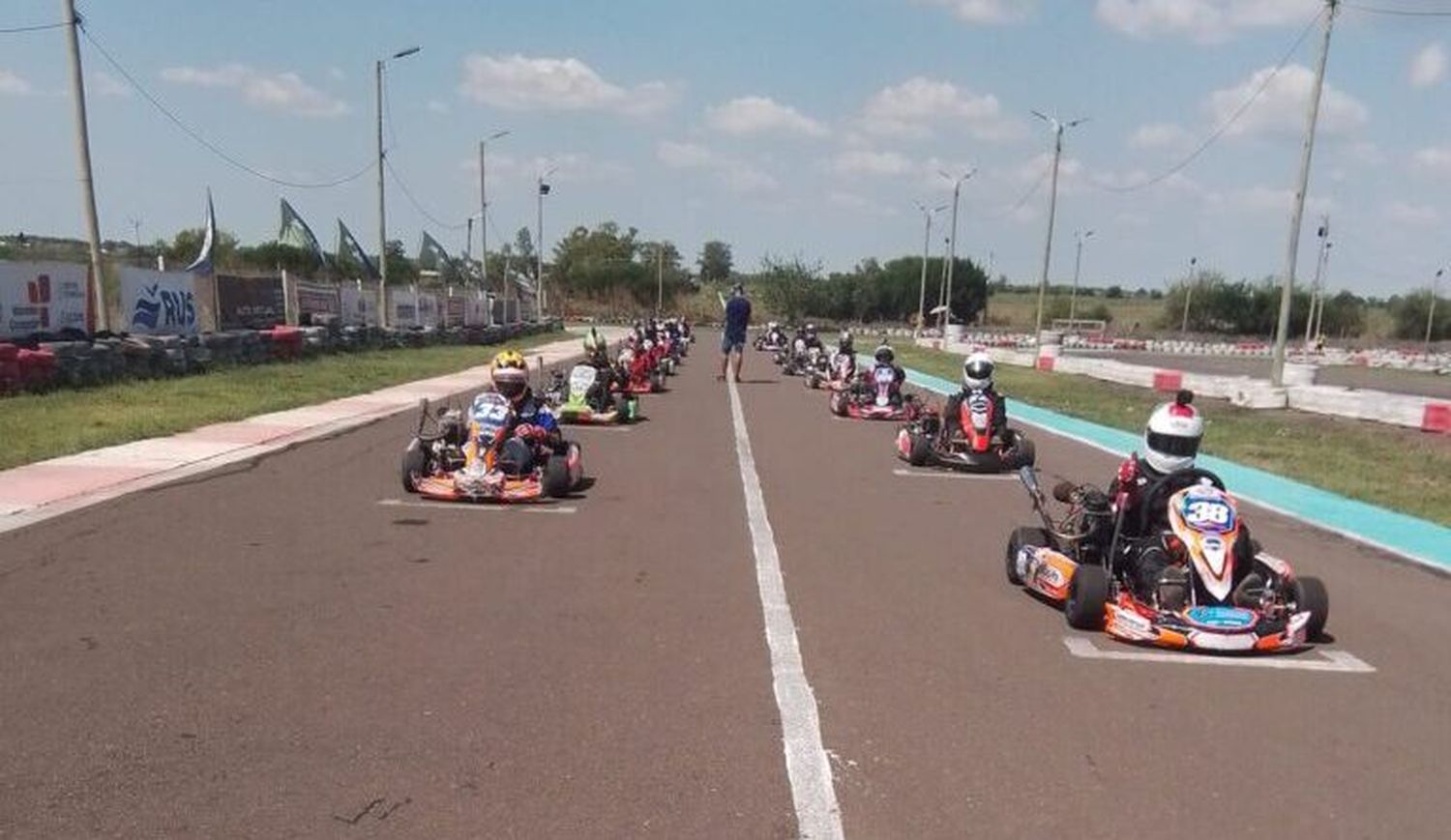 Coincidencia de fechas entre las categorías APER y el Karting Entrerriano