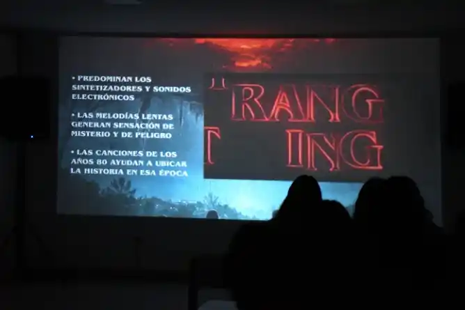 Estudiantes de la Tecnicatura en Producción Digital realizaron una muestra audiovisual en el Centro Universitario Chascomús