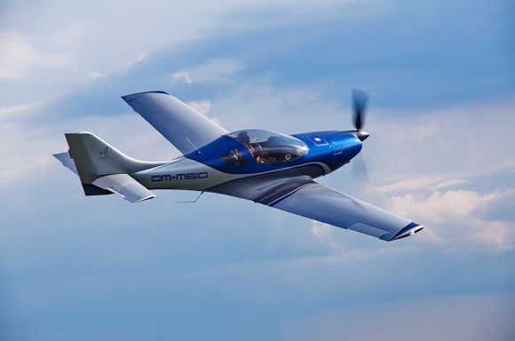 JMB Aircraft introduces an App to offer customers aircraft tracking and control