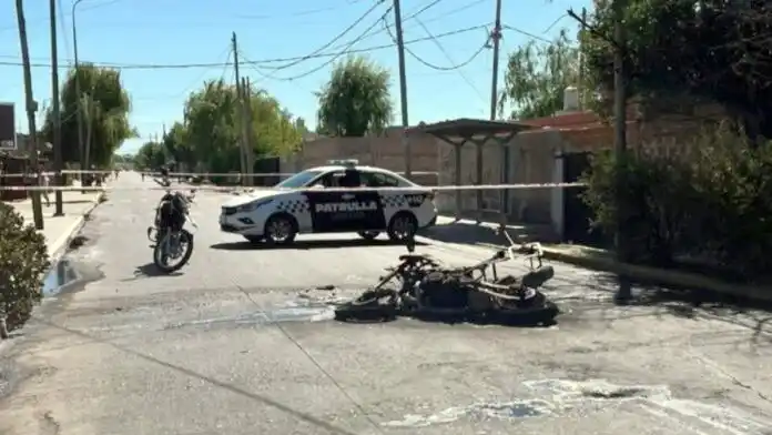Dos policías muertos en una persecución en Quilmes. - Bomberos de Quilmes -