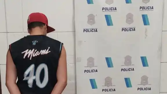 Quedó aprehendido por incumplir con una orden de restricción