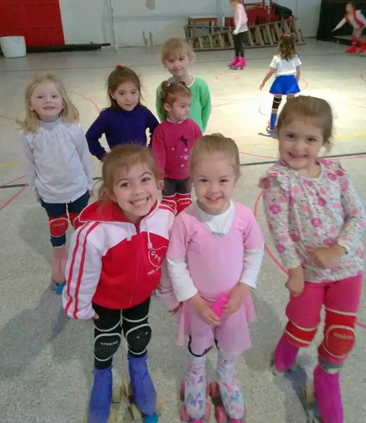 Comienzan las clases de patín en Sarmiento