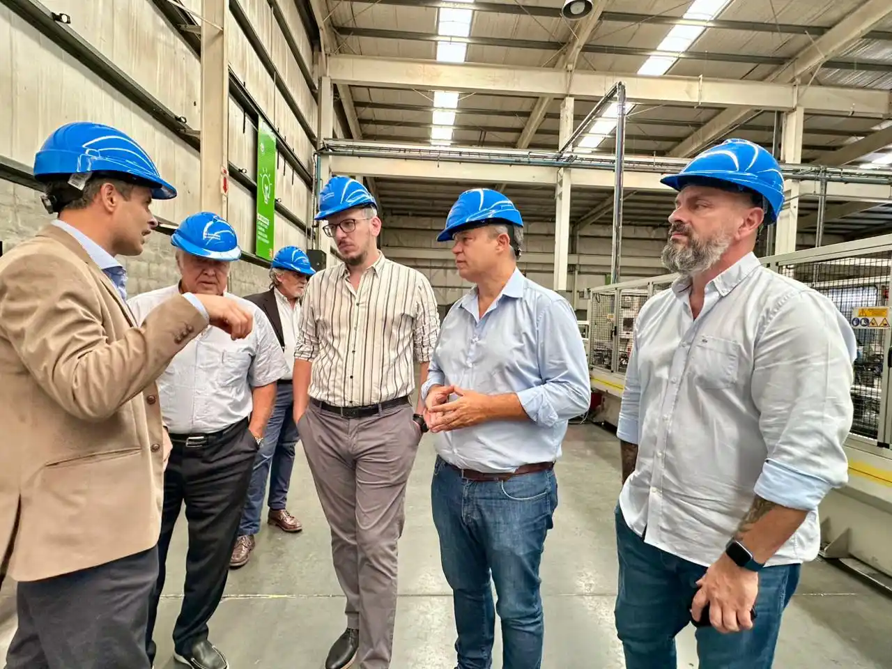 Almirante Brown: Cascallares y Cuattromo recorrieron la empresa Barbieri