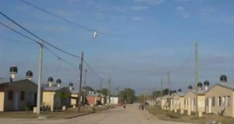 El Municipio contratará a un penalista para recuperar las casas usurpadas