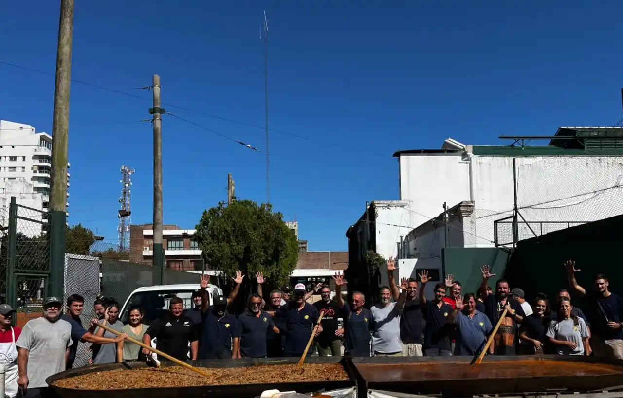 El Jockey Club realizó con gran éxito la tradicional paella de semana santa