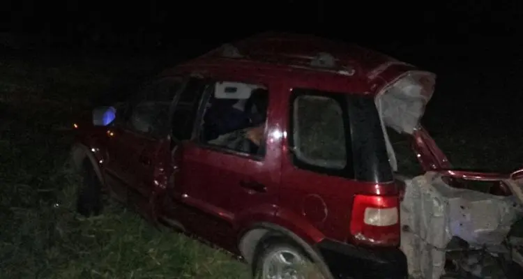 Ruta 9: Fallecieron cinco personas al impactar su auto de frente con un camión
