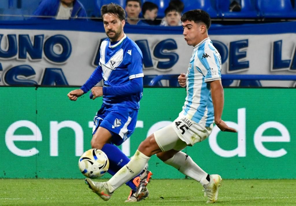 Vélez derrotó a Atlético Tucumán por 3 a 1 por la décima del Clausura de la LPF.