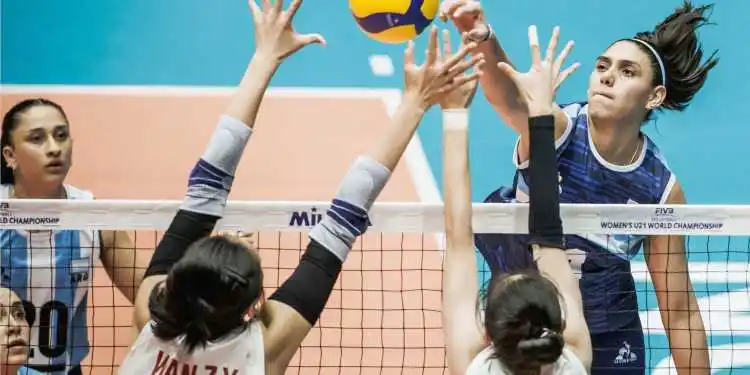 Argentina no pudo con China
y jugará del 9.º al 16.º