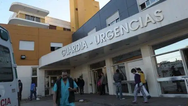 Violencia obstétrica: parió en el piso de la guardia del hospital Santojanni