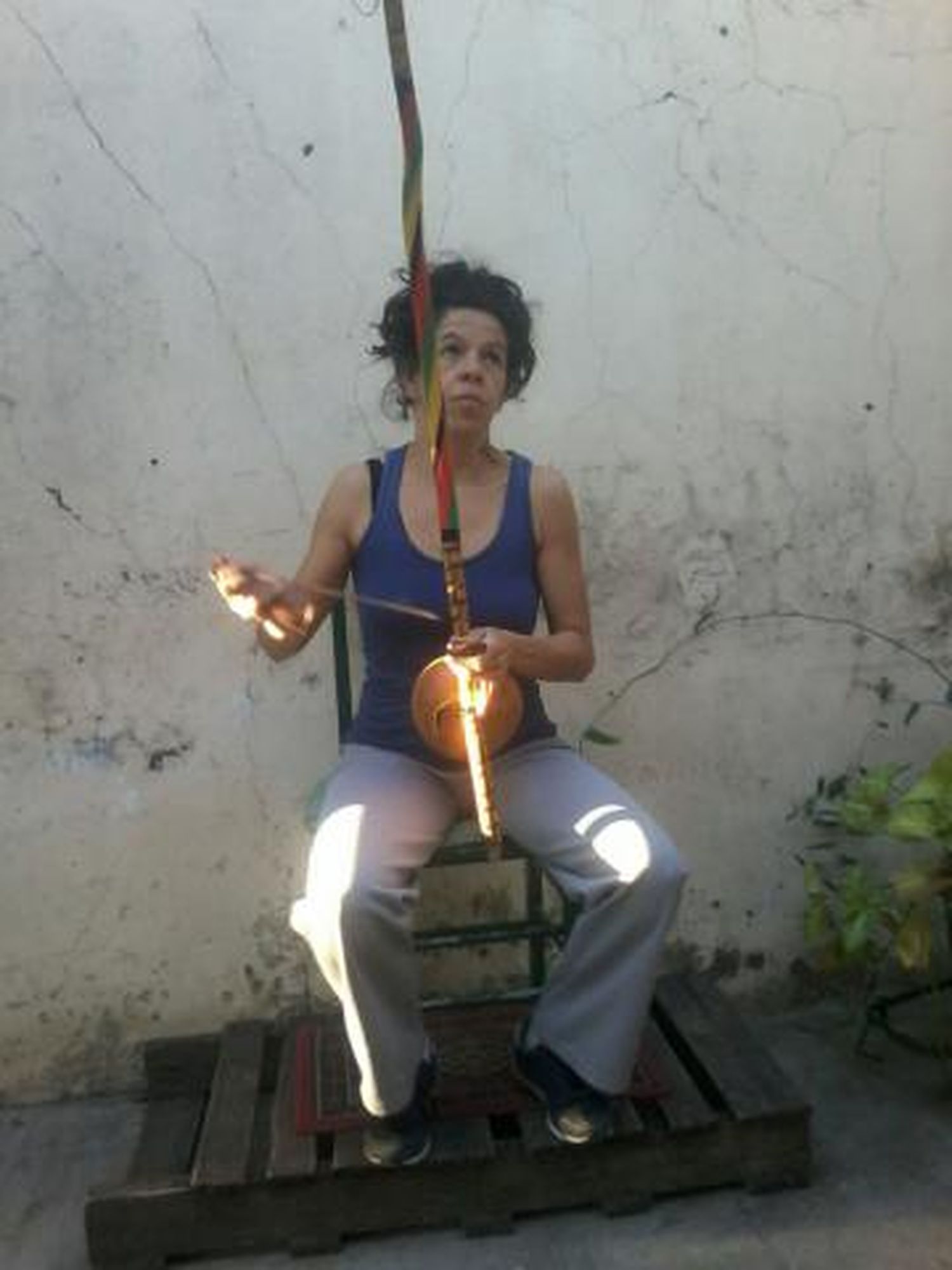 Dictan clases de Capoeira de Angola en Salón Pompeya
