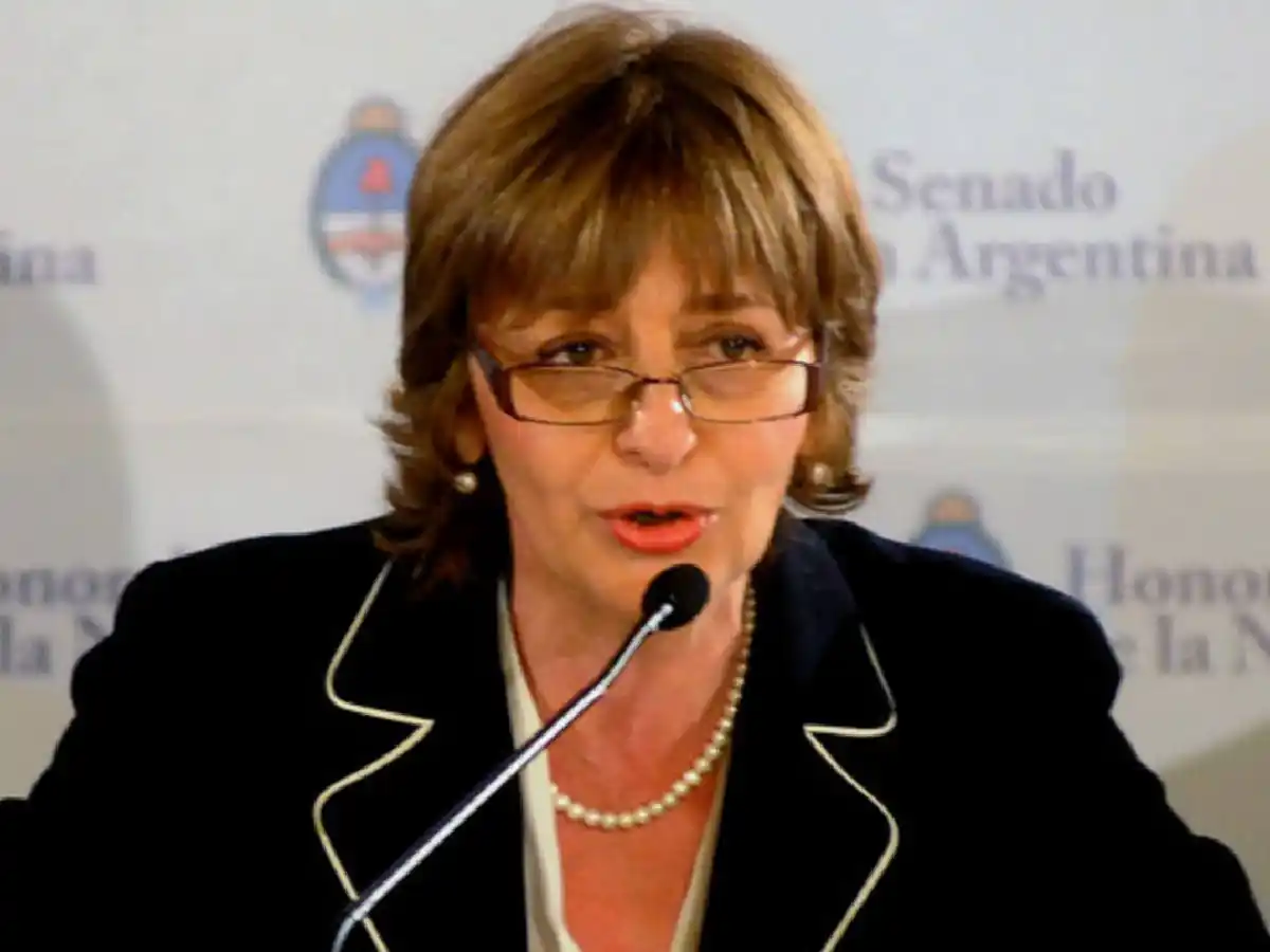 Confirman el procesamiento a Alejandra Gils Carbó