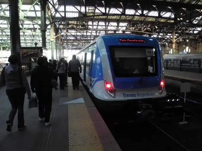 Aumento del boleto del tren Roca