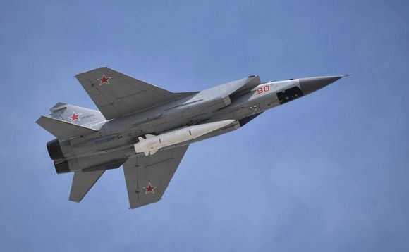 Russian Hypersonic Missile Strike Repelled by Ukrainian Defenses