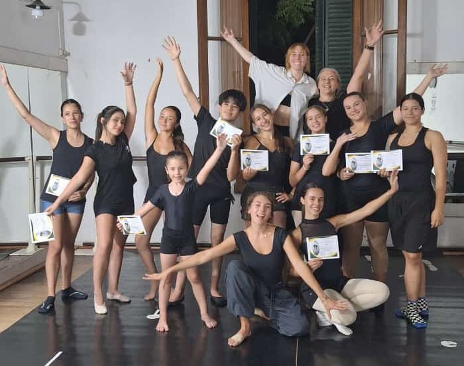 El Inst. de Danza “Stilo” finalizó el Curso Intensivo Contemporáneo