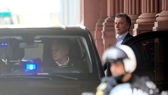 Macri suspendió su agenda para evaluar la crisis económica