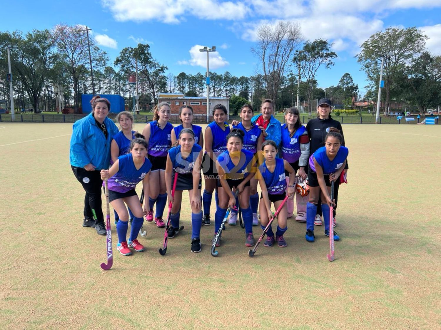 La Sub 14 de hockey municipal compitió en el regional de clubes de Misiones