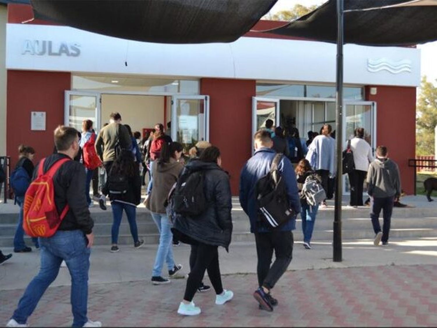 Renunciaron 20 docentes y 5 becarios de la Facultad de Bromatología en los últimos 18 meses