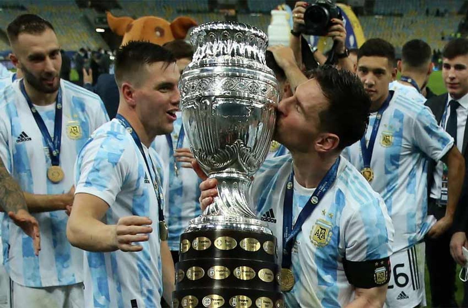 «Sean eternos: campeones de América»: la serie que estrenará Netflix sobre la Selección Argentina y con Messi arengando