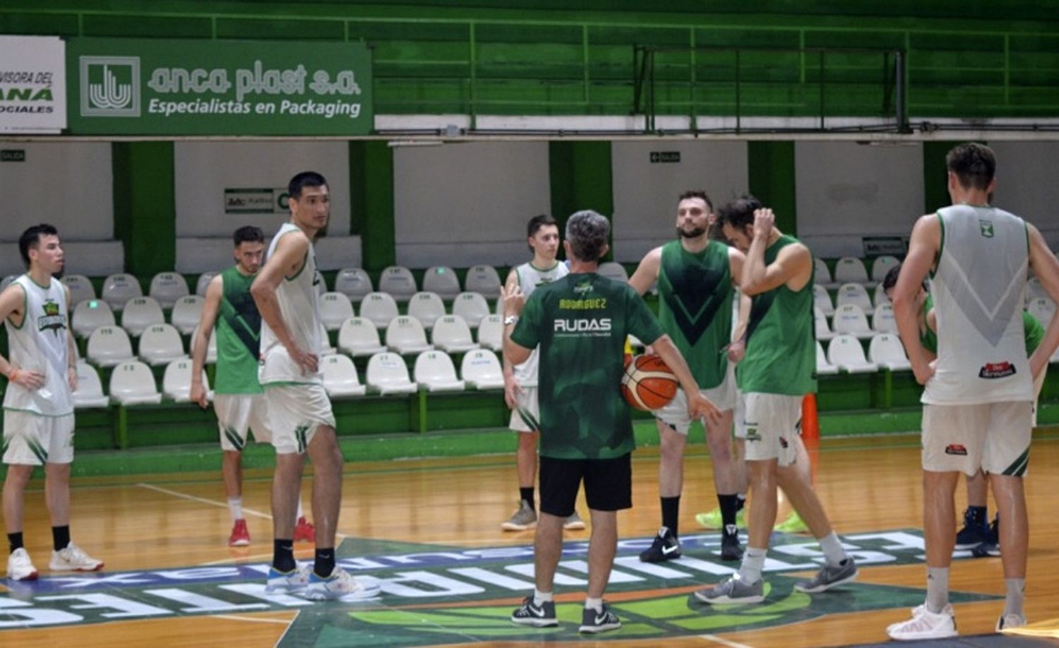 El Estudiantes de Yarza apuntala su preparación