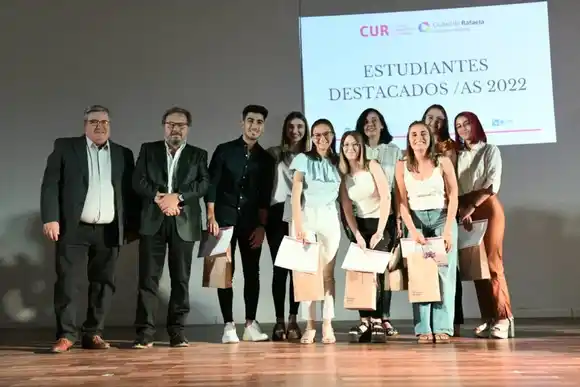 El Consejo Universitario distinguió a 62 estudiantes de distintas carreras