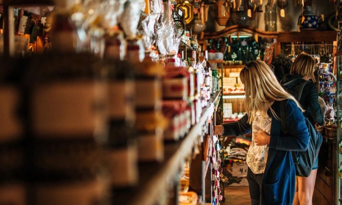 Crisis económica: Cayeron las ventas minoristas por quinto mes consecutivo