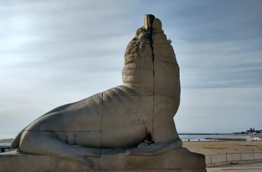 "No hay reclamo ni expresión artística que justifique dañar el patrimonio público"