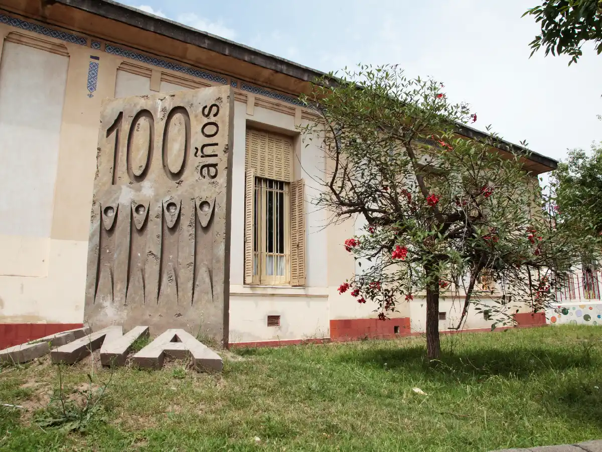 La ENA monumento a la  historia antigua y viviente