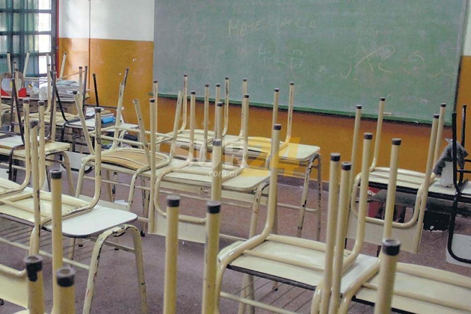 Todo hace presumir que el mes entrante habrá varios días sin clase en la provincia.