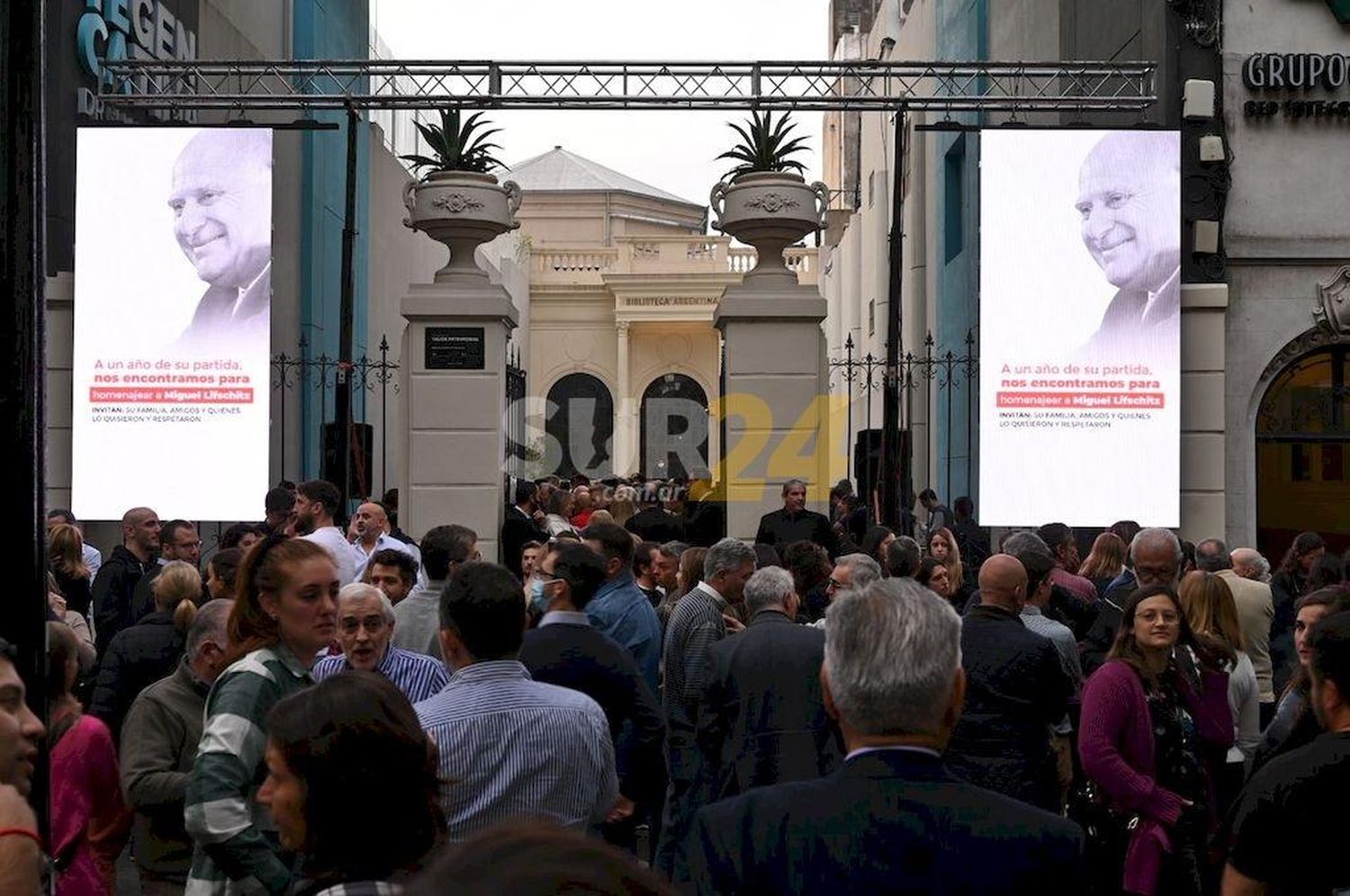 Emotivo y cálido homenaje a Miguel Lifschitz, a un año de su muerte