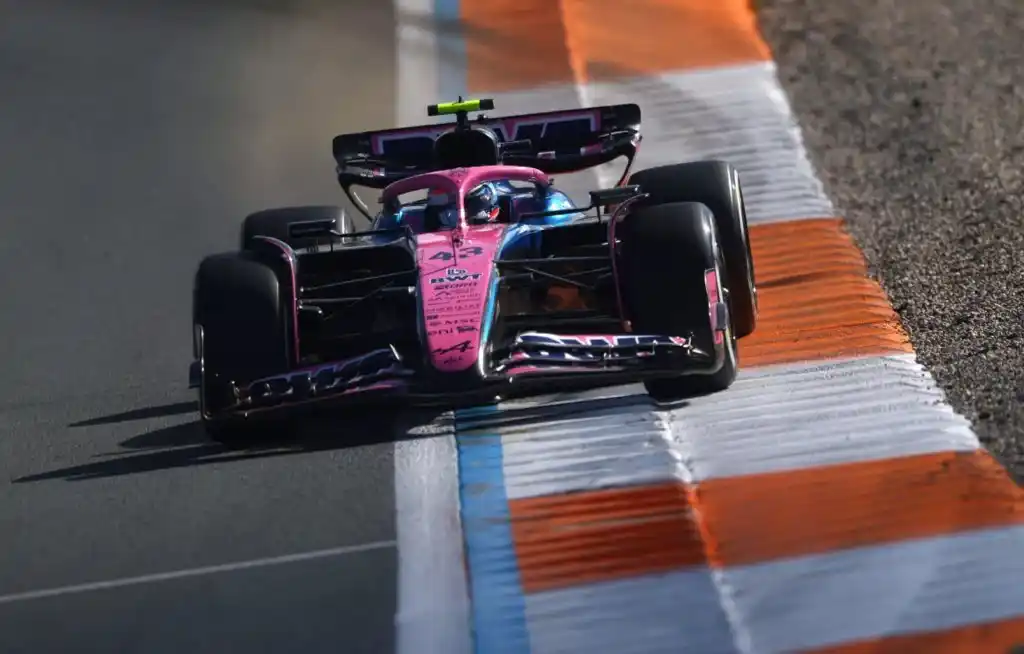 Colapinto finalizó 19° en el ensayo inicial.