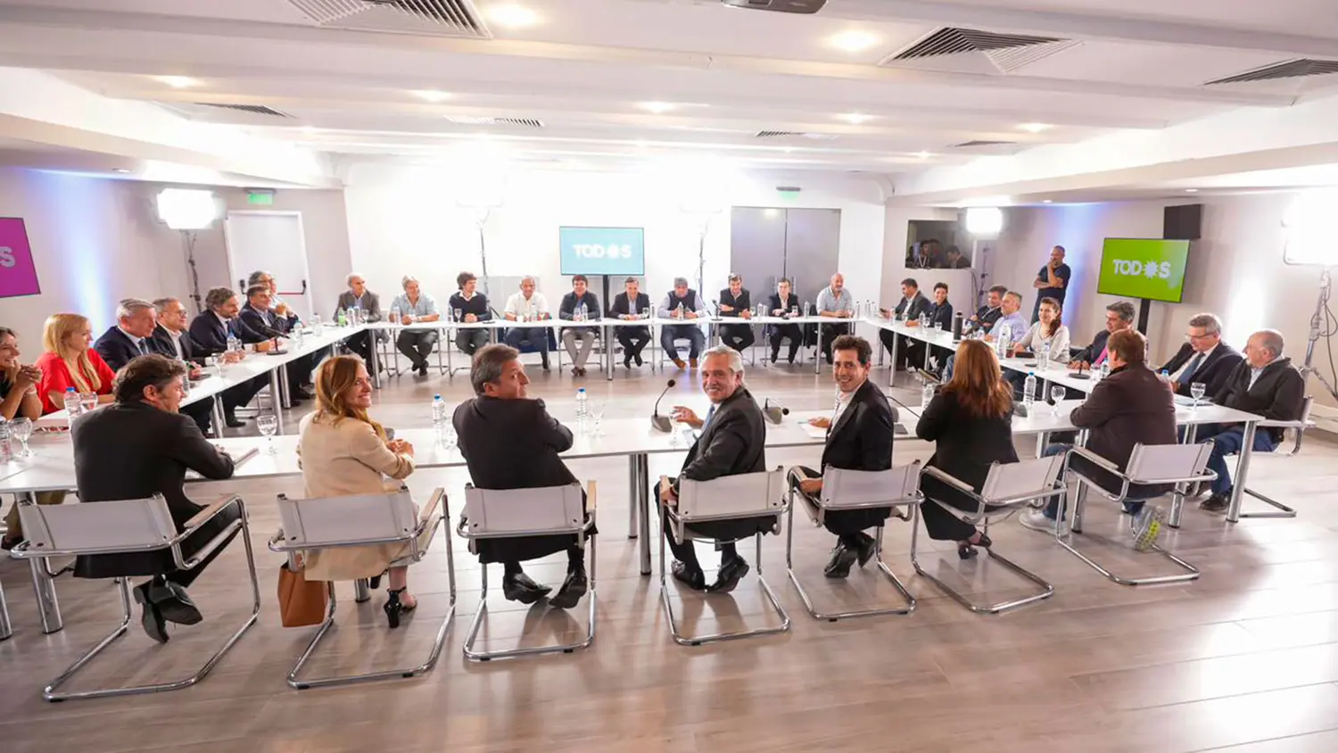 En medio de la debacle interna del Frente de Todos, se reúne la Mesa Nacional del PJ