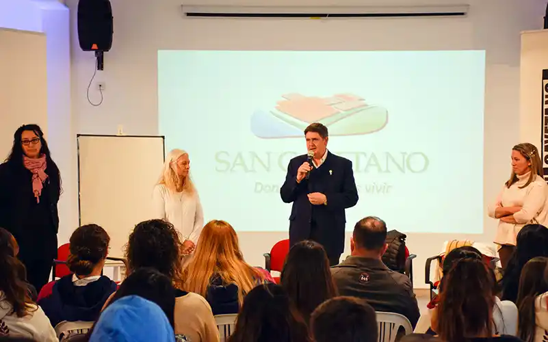 Primeras acciones de San Cayetano Joven