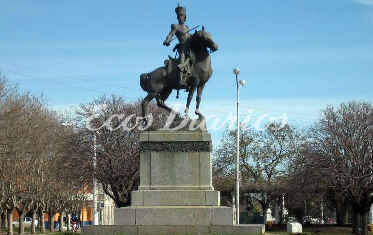 Gestiones para que el monumento al general Necochea obtenga el reconocimiento nacional