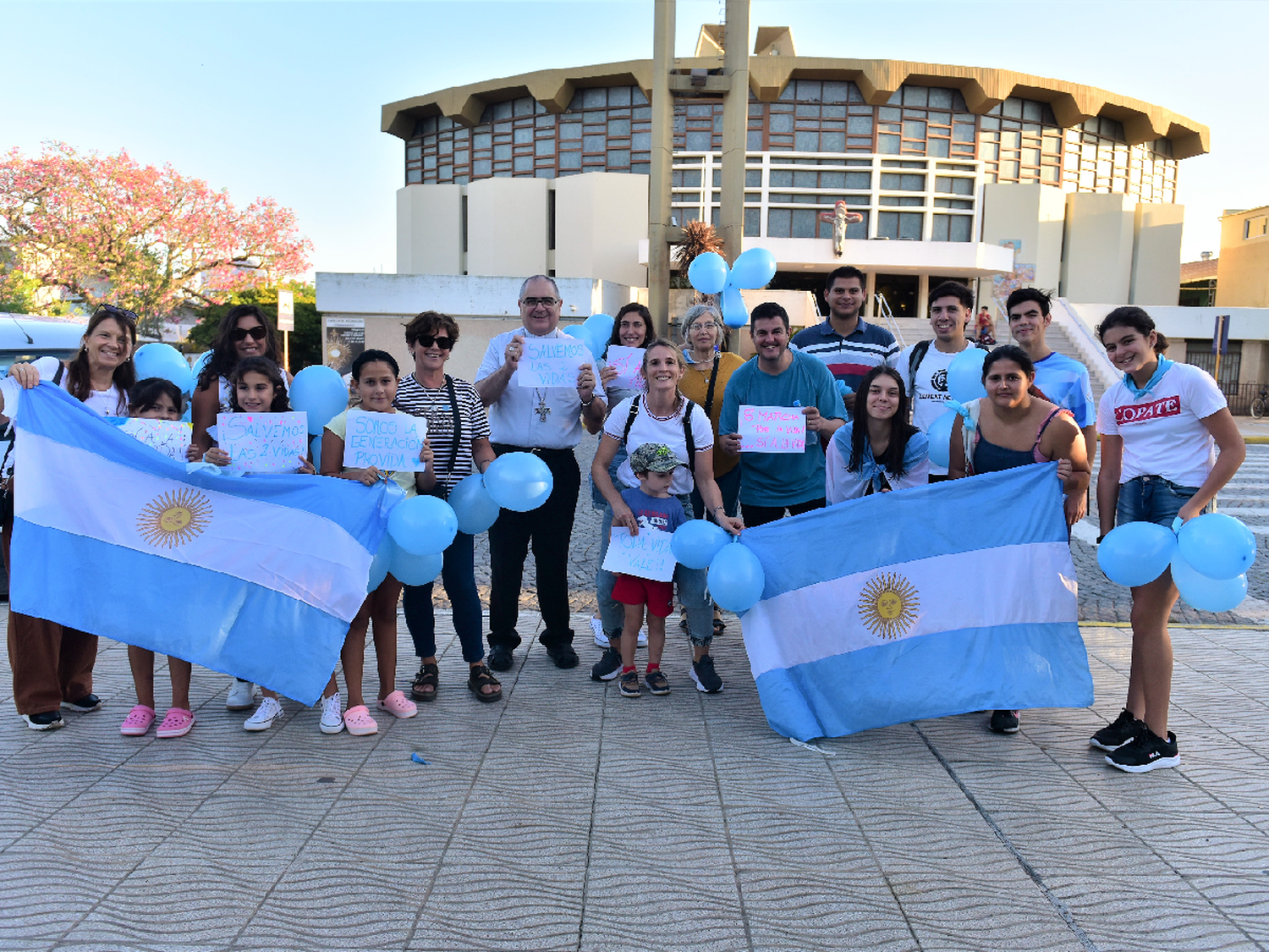 Se realizó una marcha en  defensa del niño por nacer 